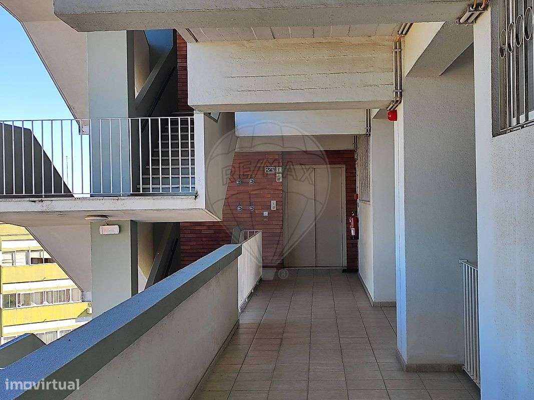 Apartamento T3 para arrendamento - Grande imagem: 4/48