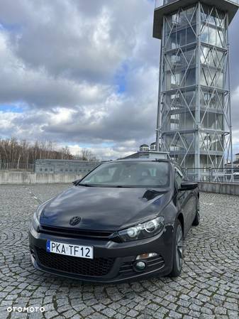 Volkswagen Scirocco 2.0 TSI DSG - 2