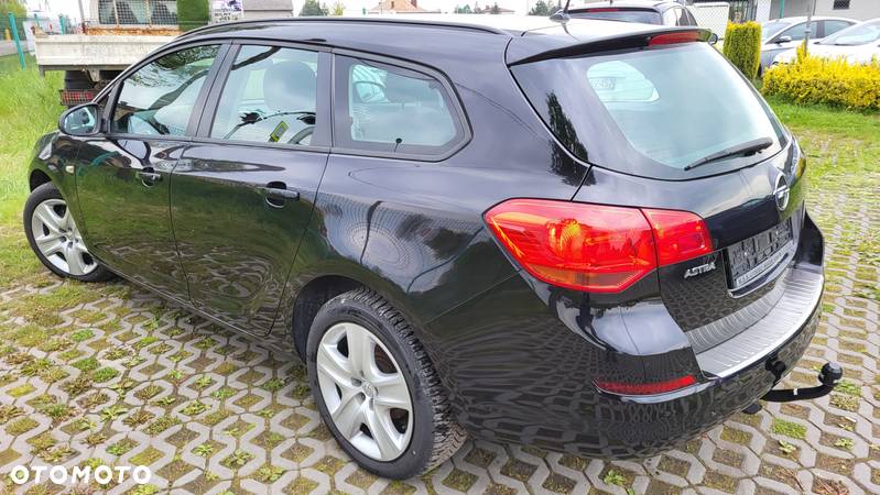 Opel Astra 1.6 Sports Tourer - 4