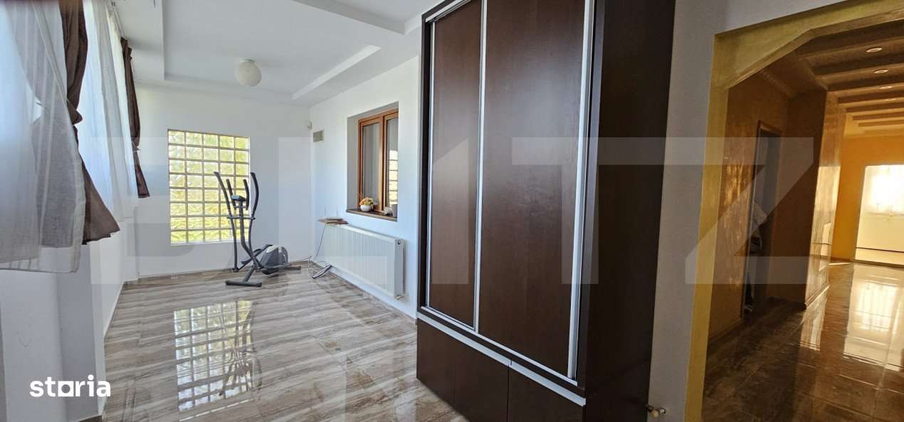 0% COMISION LA CUMPARATOR! Casa in Valea Voievozilor 310mp plus 1300mp - Imagine principală: 5/19