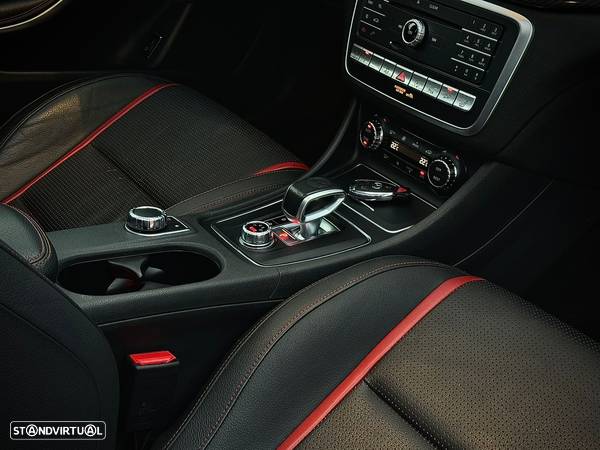 Mercedes-Benz GLA 45 AMG 4-Matic - 24