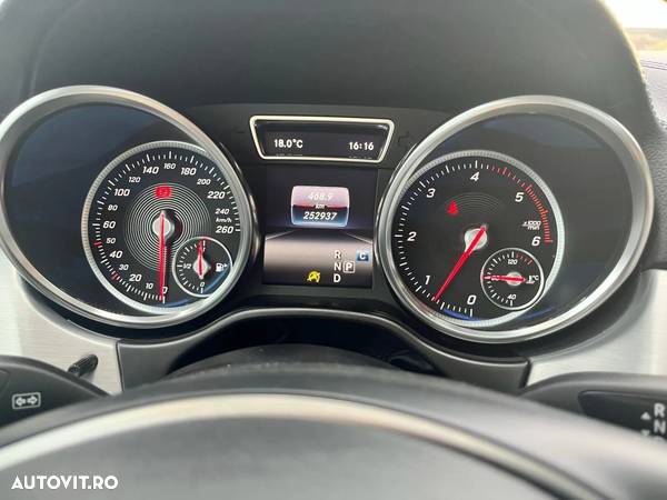 Mercedes-Benz GLE 350 d 4MATIC - 28