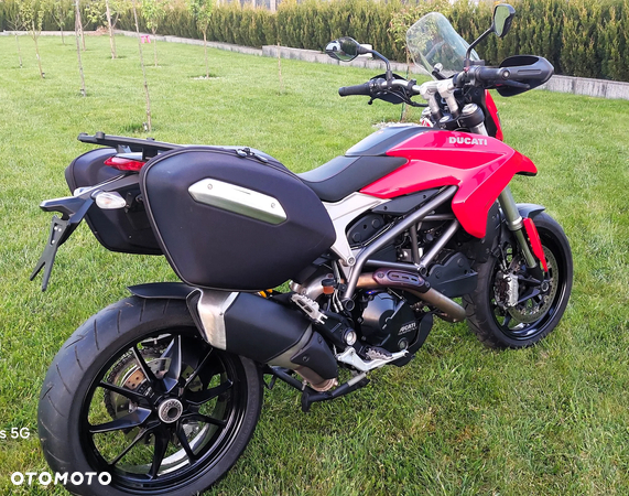 Ducati Hypermotard - 13