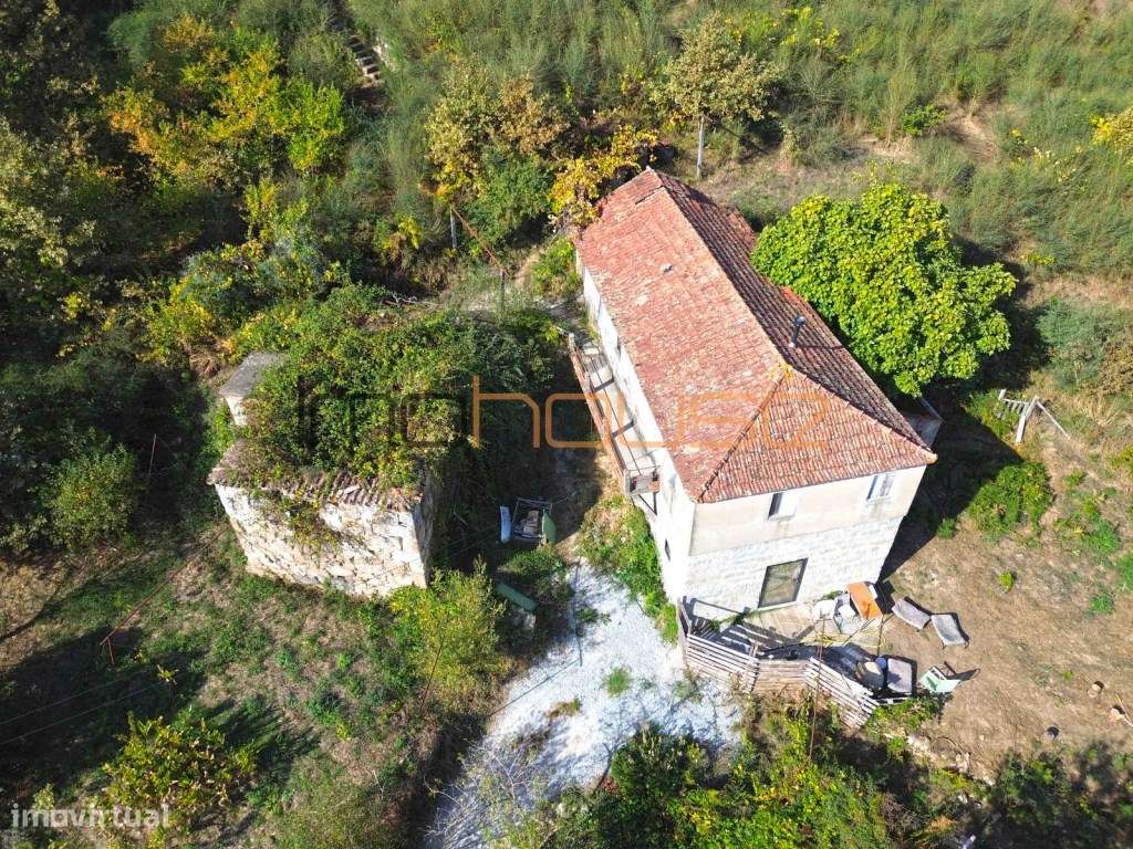 Quinta 2,6ha - Vista panorâmica e várias edificações-25