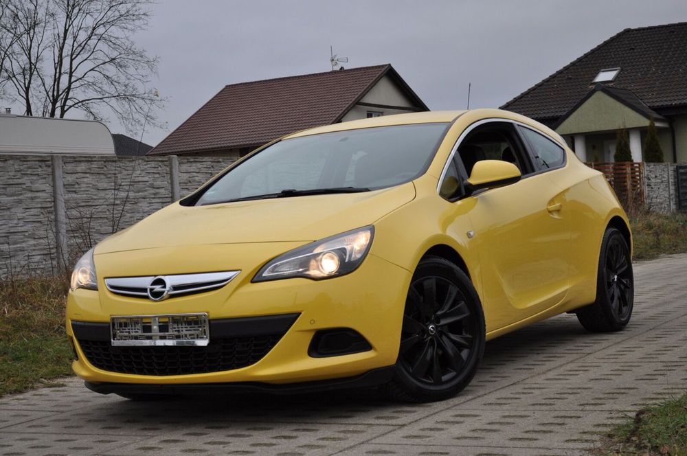 Opel Astra J 2014