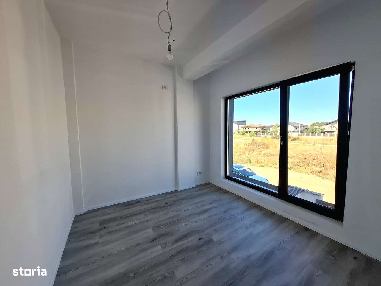 Vila cu 4 camere, tip duplex, zona Albert-14