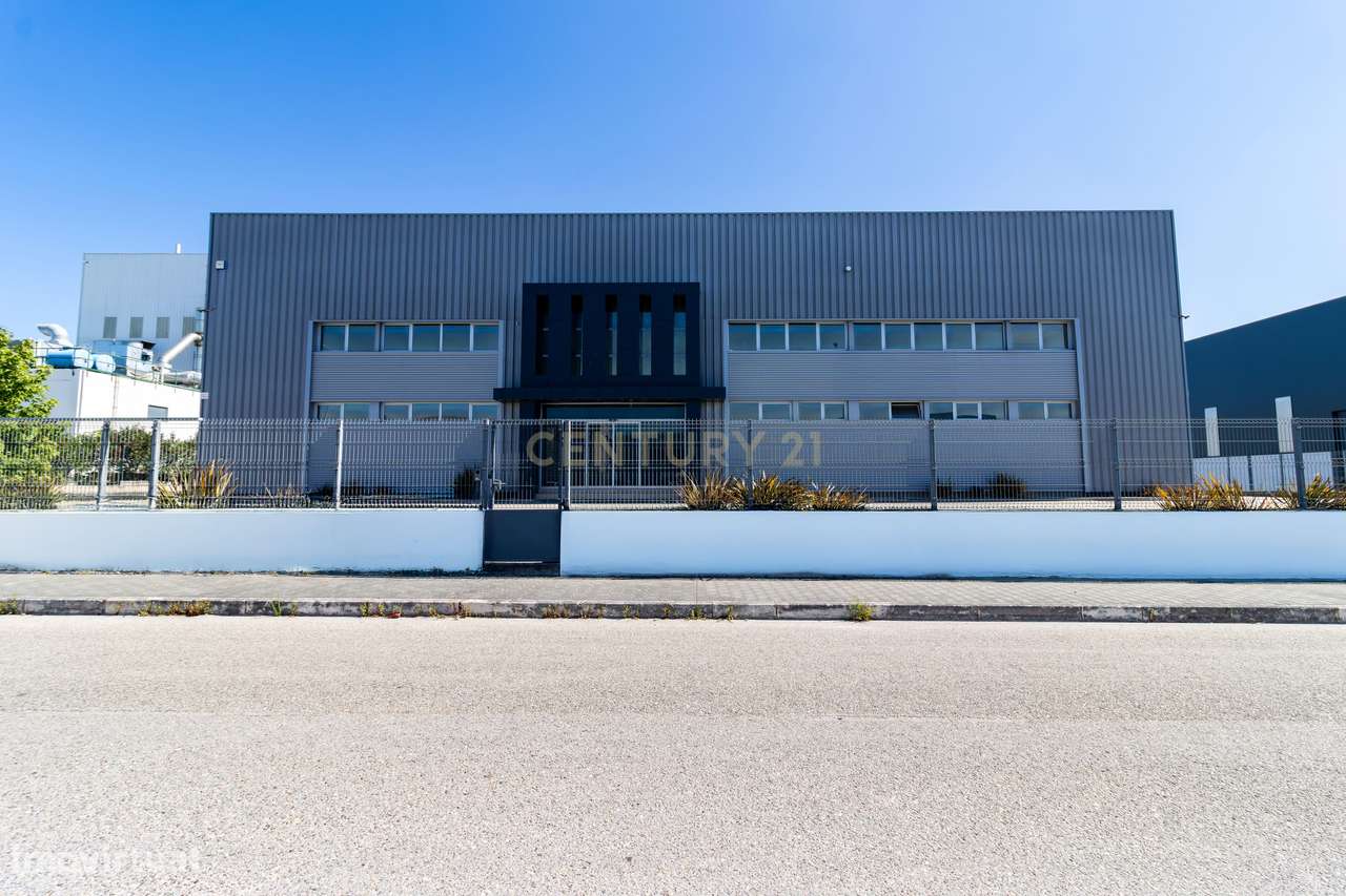 Pavilhão Industrial com 2329m2 no Casal da Areia-Alcobaça - Grande imagem: 5/52
