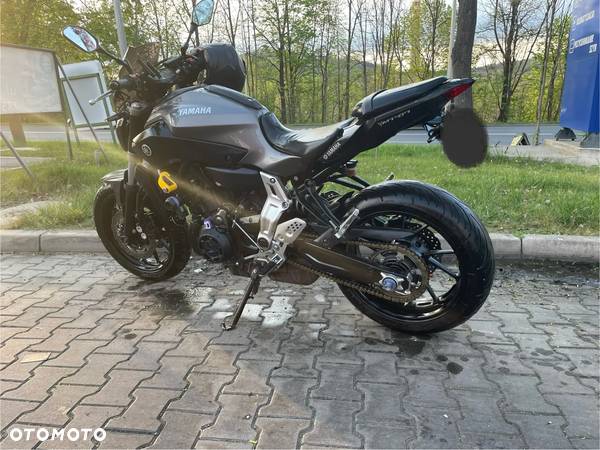 Yamaha MT - 1