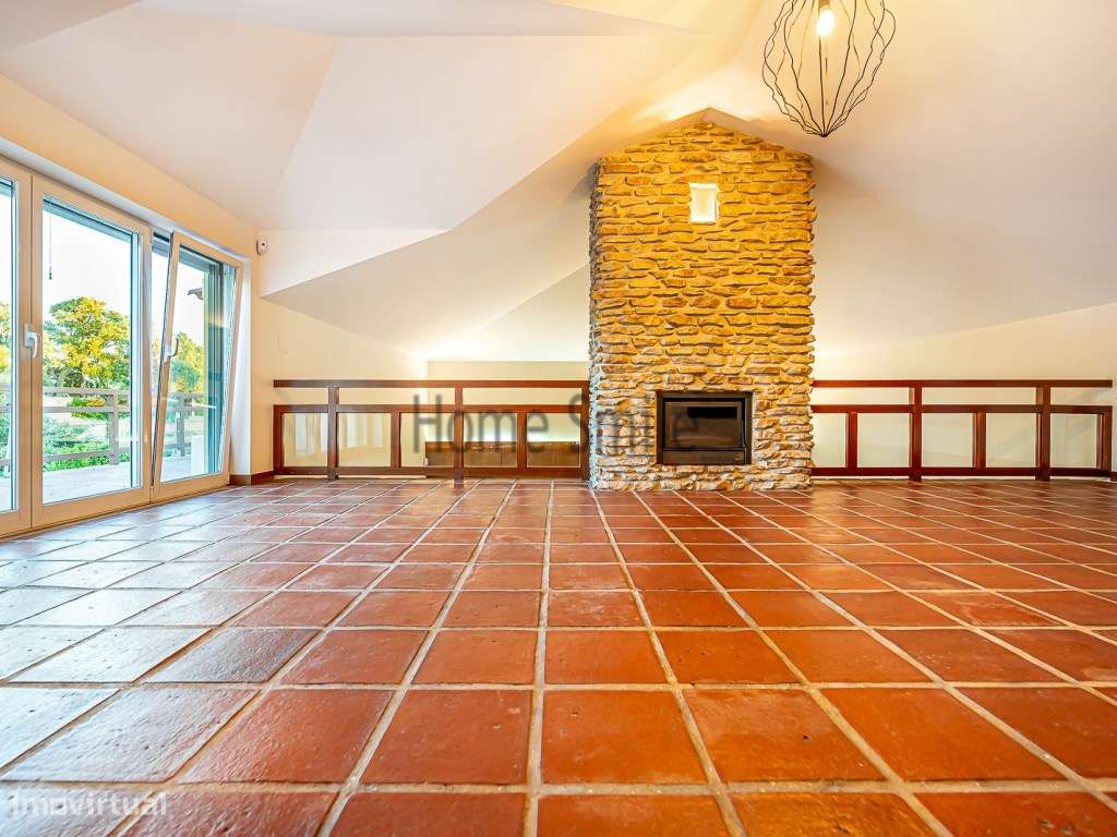 MORADIA LUXO STO ESTEVÃO. PISCINA. GARAGEM. COURT TÉNIS-43