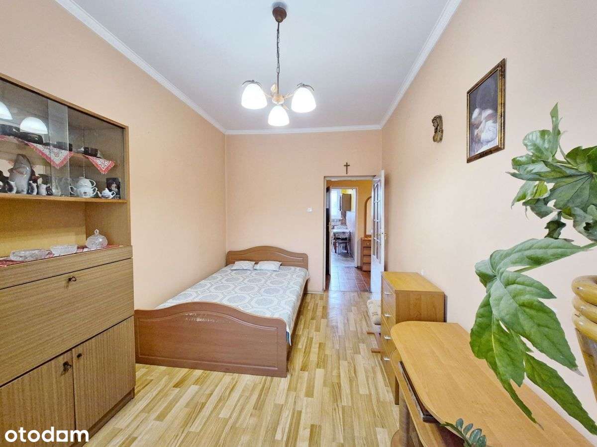 Mieszkanie w centrum na sprzedaż!-2