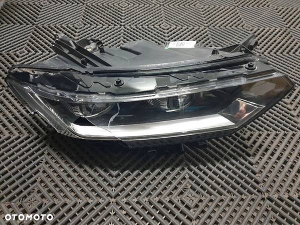 LAMPA PRAWA PRZÓD VOLKSWAGEN PASSAT B8 FULL LED - 1