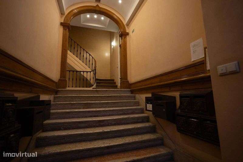 Apartamento T4 com 166m2 | Av. Almirante Reis | Lisboa - Grande imagem: 4/12