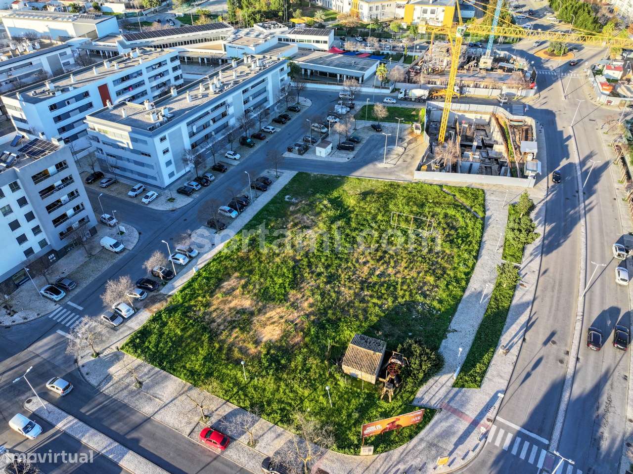 Lote de Terreno  Venda em Loulé (São Clemente),Loulé - Grande imagem: 2/18