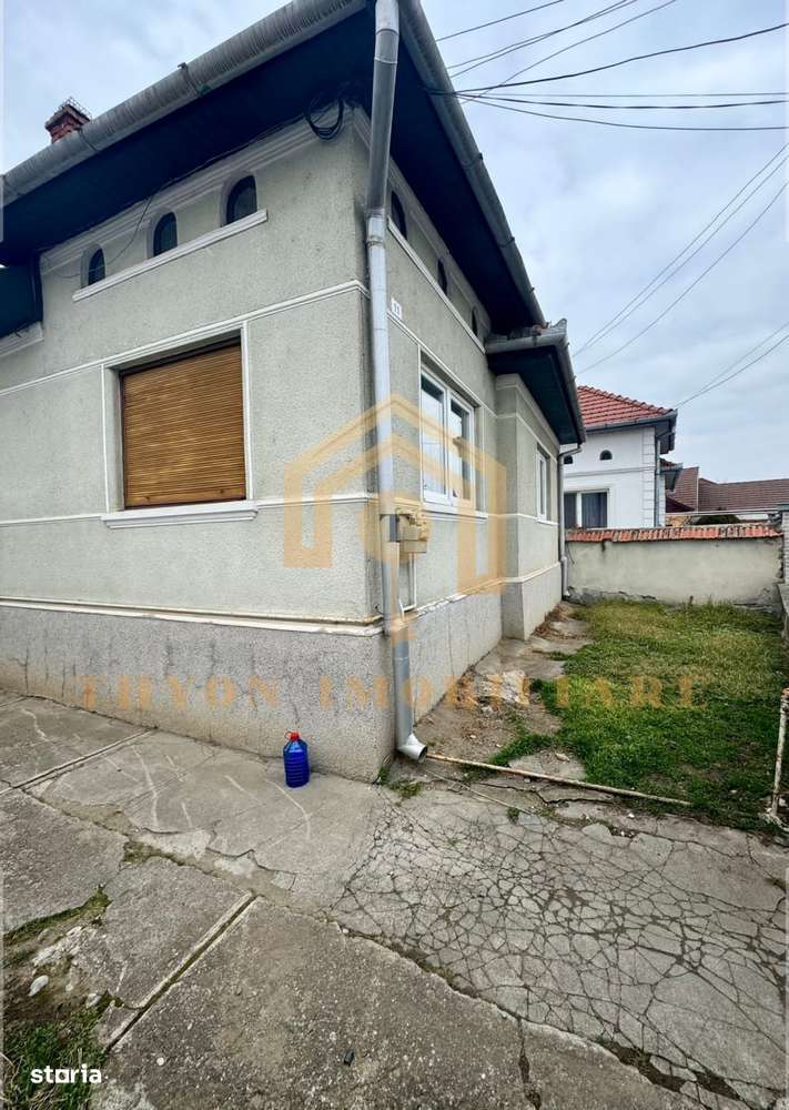 Casa de Vanzare Ultra Central-11