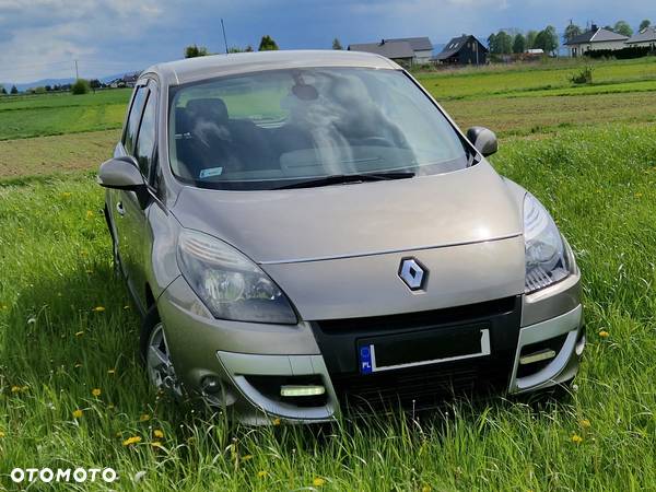 Renault Scenic 1.9 dCi Expression - 8