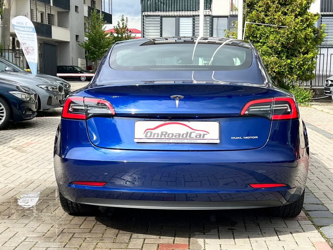 Tesla Model 3 Langstreckenbatterie Allradantrieb Dual Motor - 13
