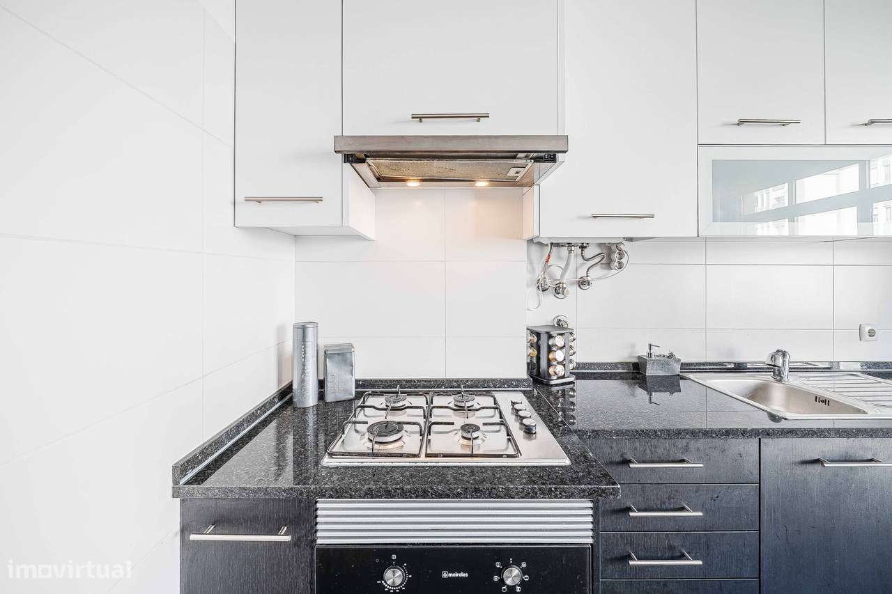 T2 totalmente remodelado no Cacém-5