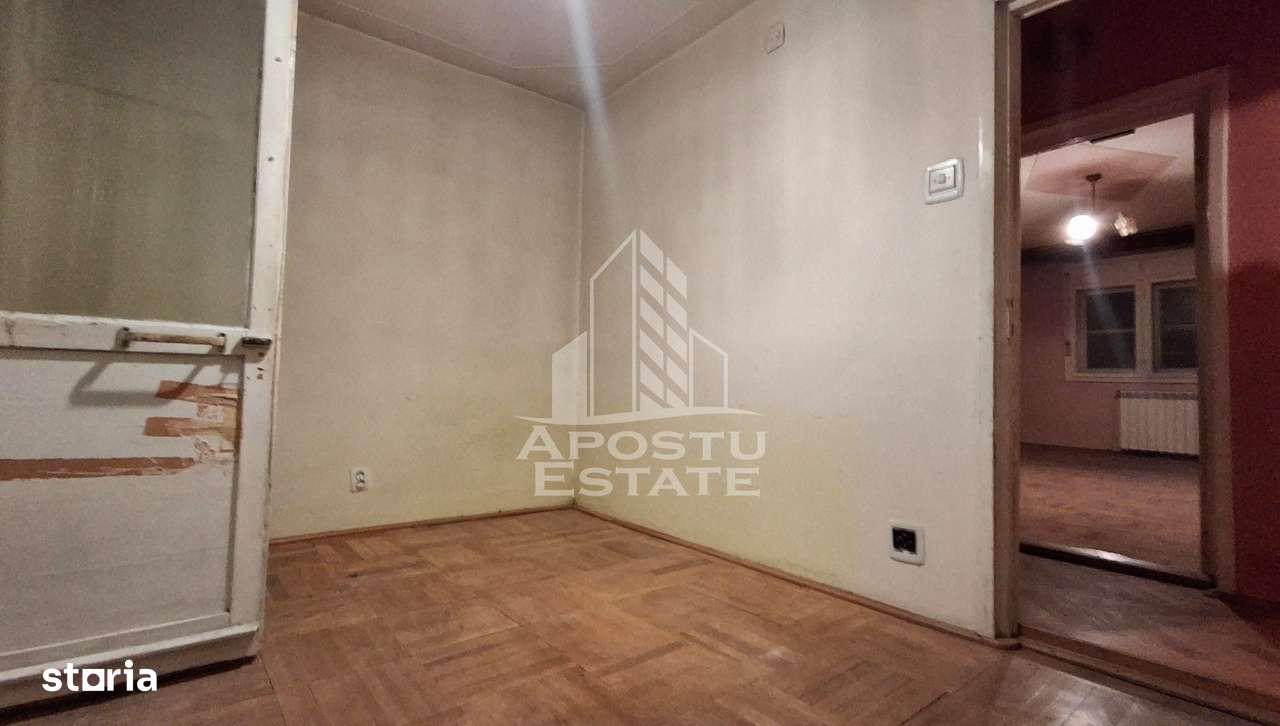 Apartament  2 camere decomandat ultracentral - Imagine principală: 4/10