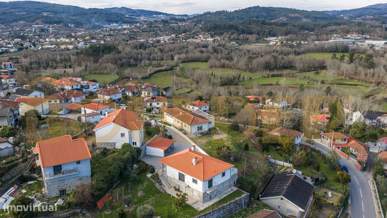 Moradia T3 em Garfe – Póvoa de Lanhoso-39