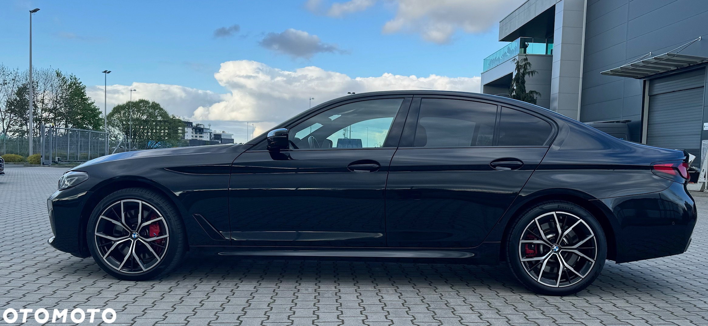 BMW Seria 5 540d xDrive mHEV M Sport sport - 3