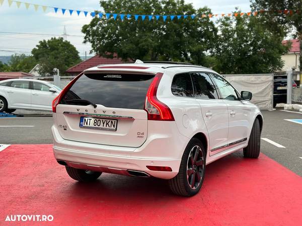 Volvo XC 60 2.4D AWD Summum - 3