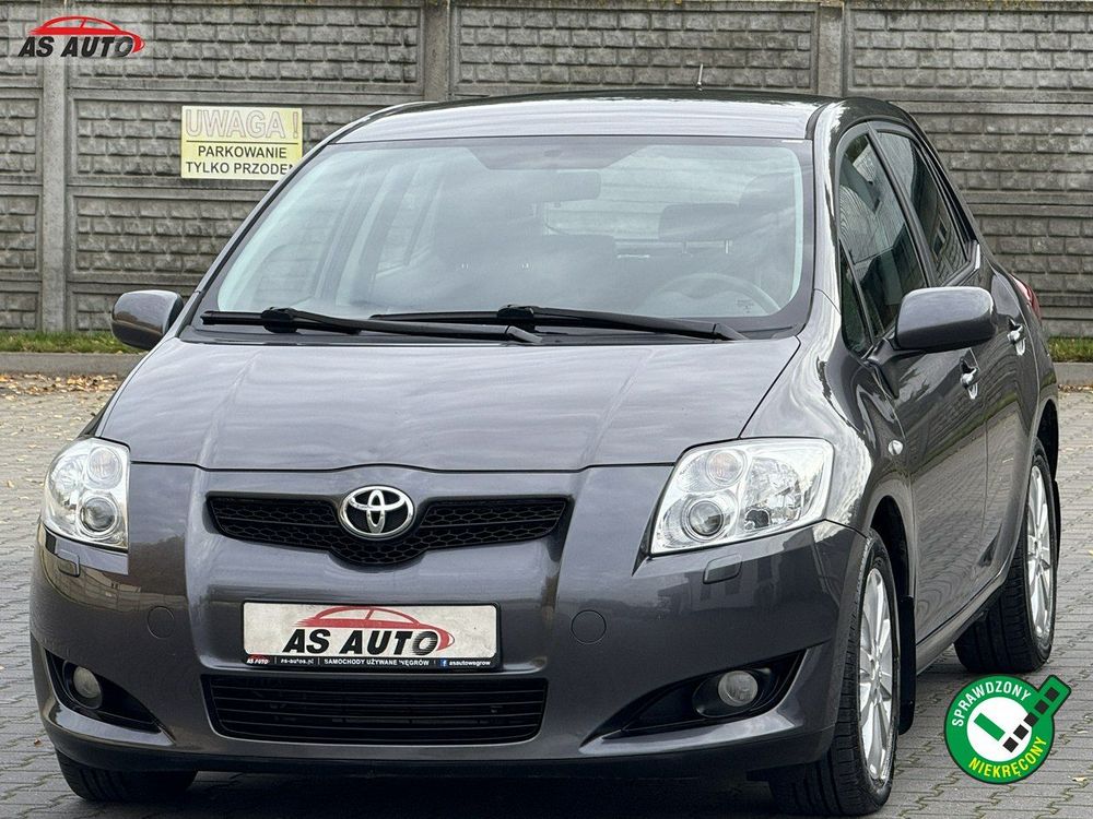 Toyota Auris I 1.4 D-4D Premium 2007
