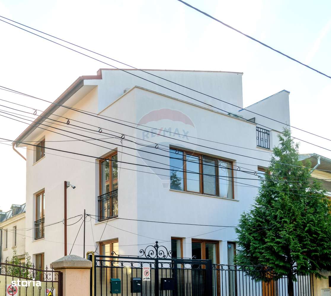 Vilă cu 4-5 Camere în Floreasca | Ideală pentru Rezidențial sau Birou-0