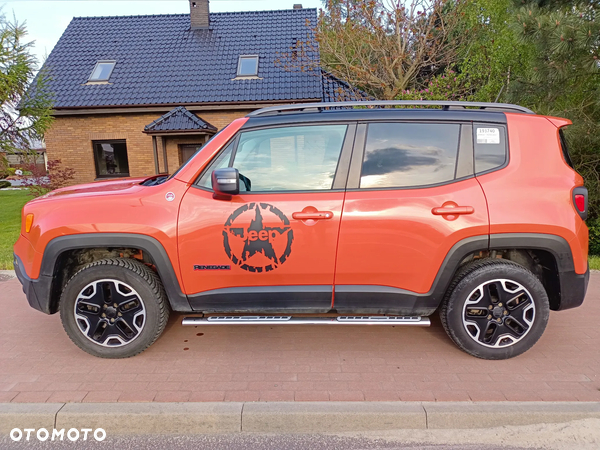 Jeep Renegade 2.0 MultiJet Trailhawk 4WD S&S - 28