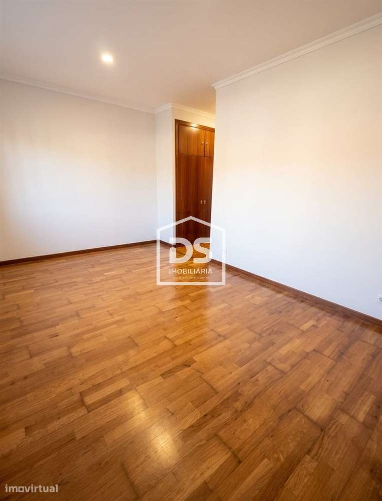 Apartamento T3 Venda em Nespereira e Casais,Lousada-15