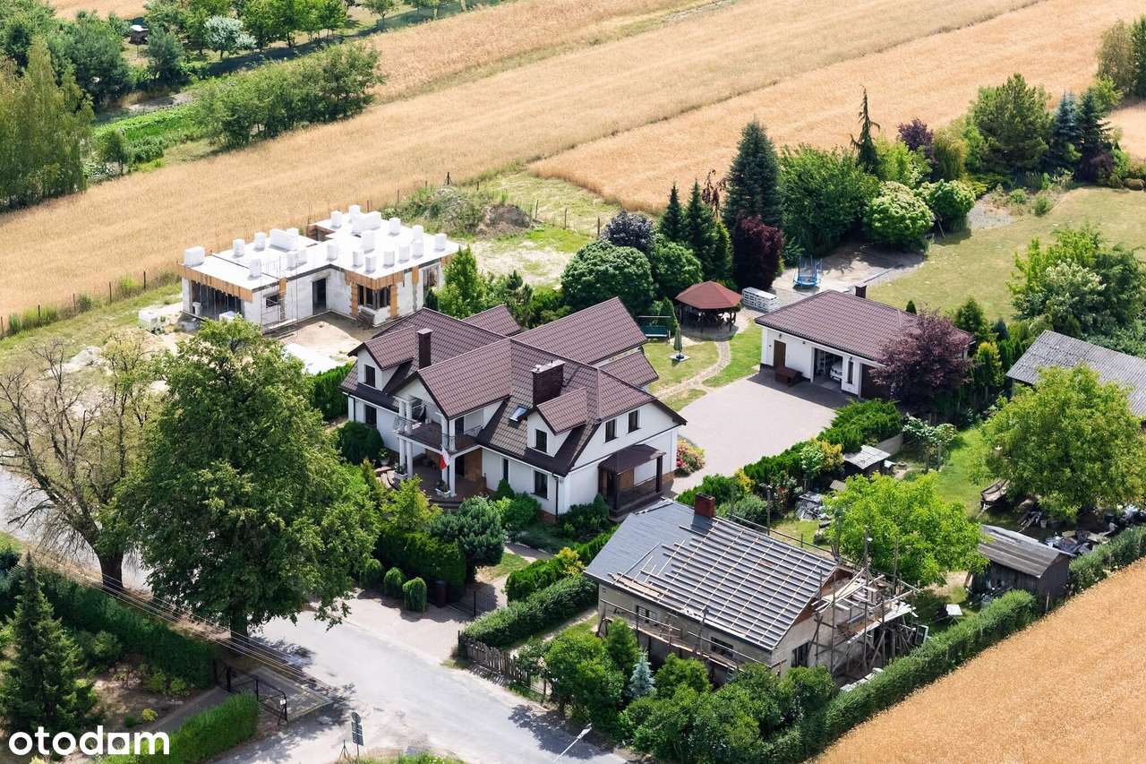 Reprezentacyjna willa z ogrodem 2700m² | Gotowa do wprowadzenia-17