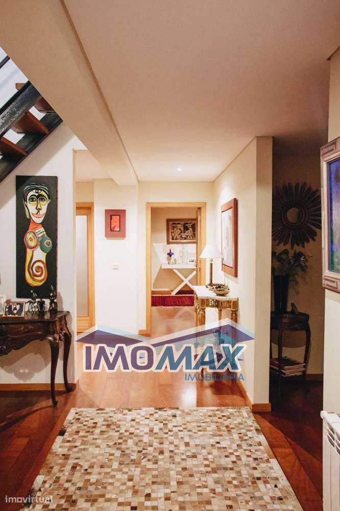 Apartamento T5 Triplex Ameal-27