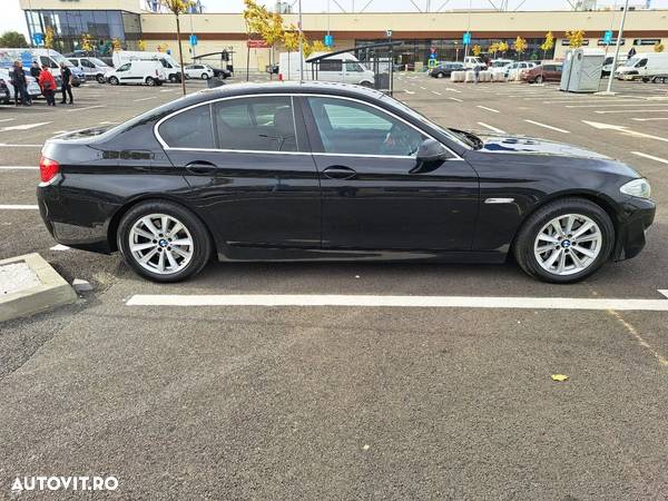 BMW Seria 5 525d Sport-Aut. - 6