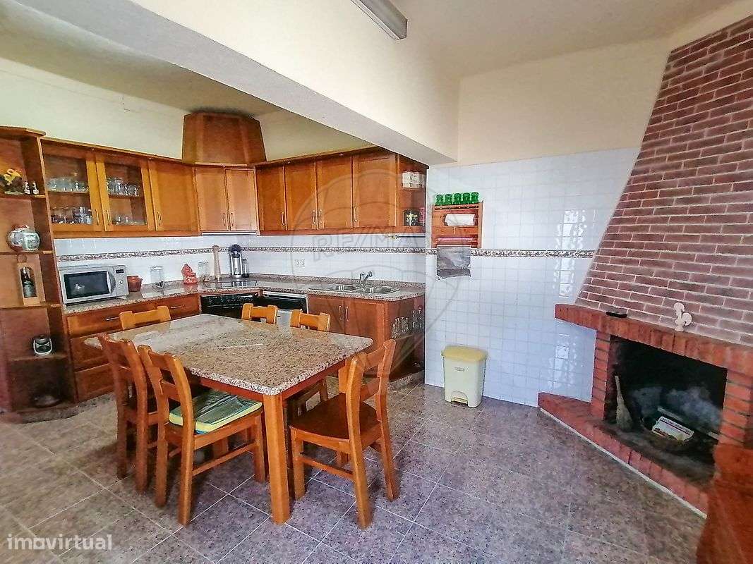 Moradia T5 para venda-40