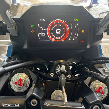 CF Moto 650MT - 5