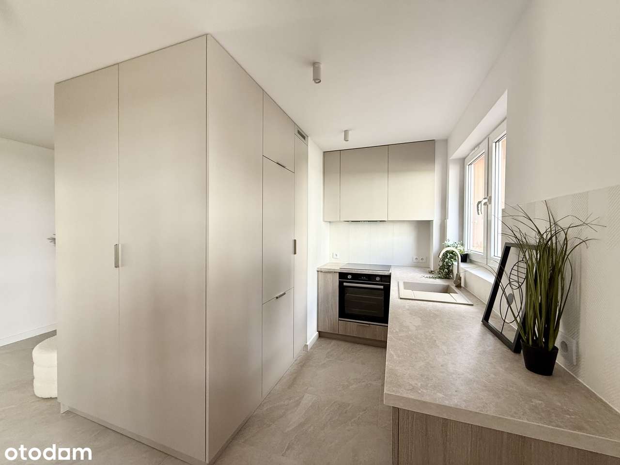 *BEZPOŚREDNIO* I 3 niezależne pokoje z balkonem | Parking | POD KLUCZ-2