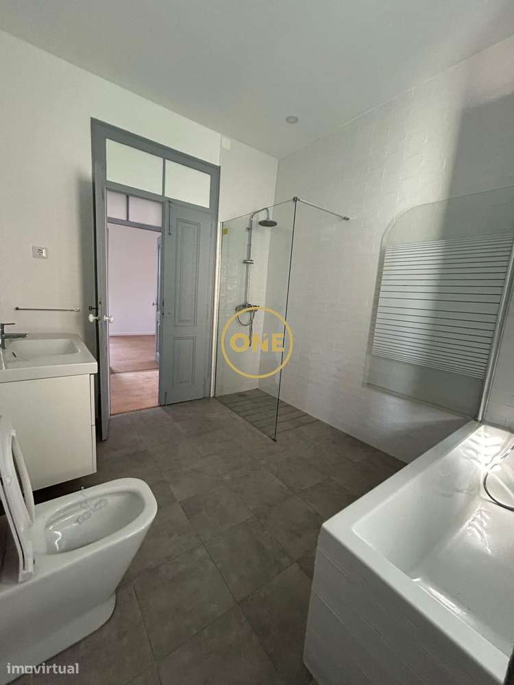 Excelente Moradia T5 em Salvaterra de Magos-6