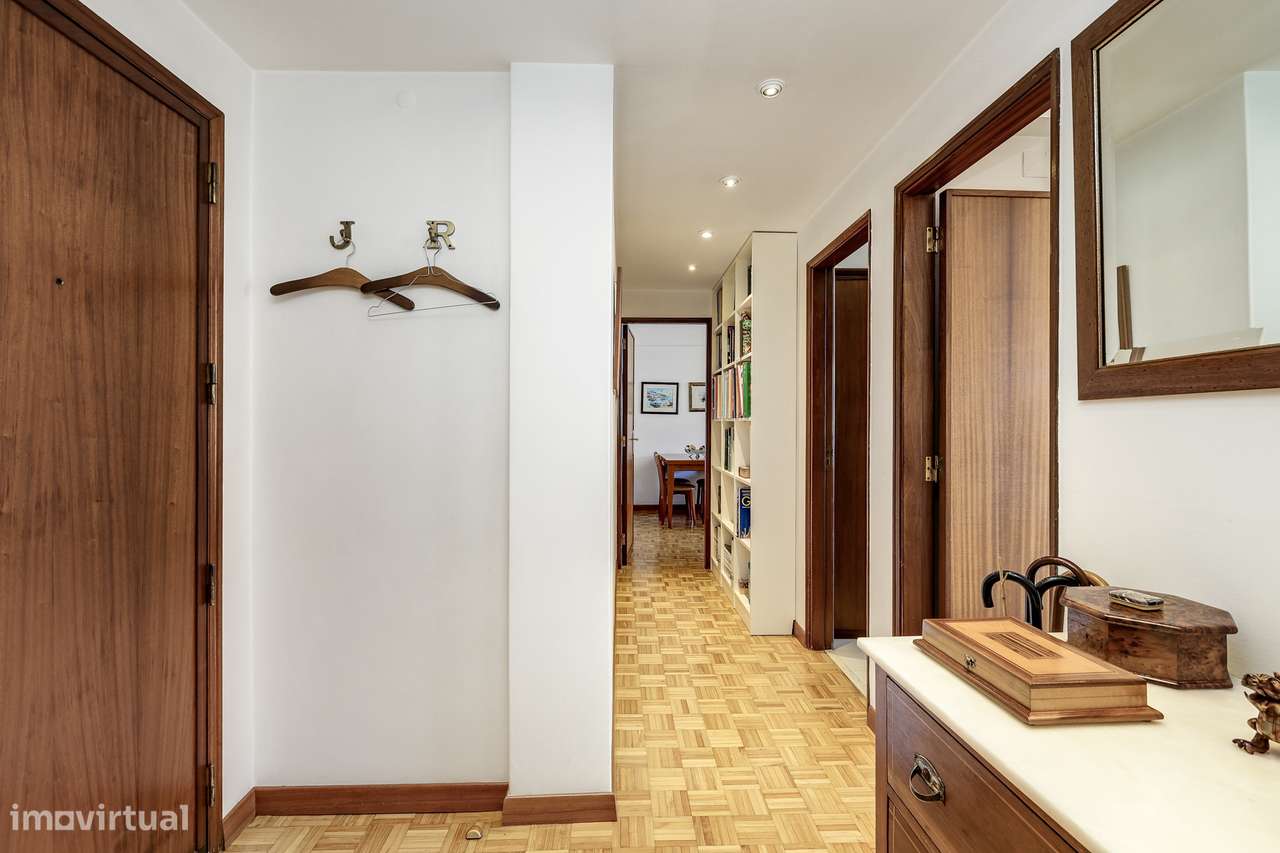 Apartamento T1 Queluz-11
