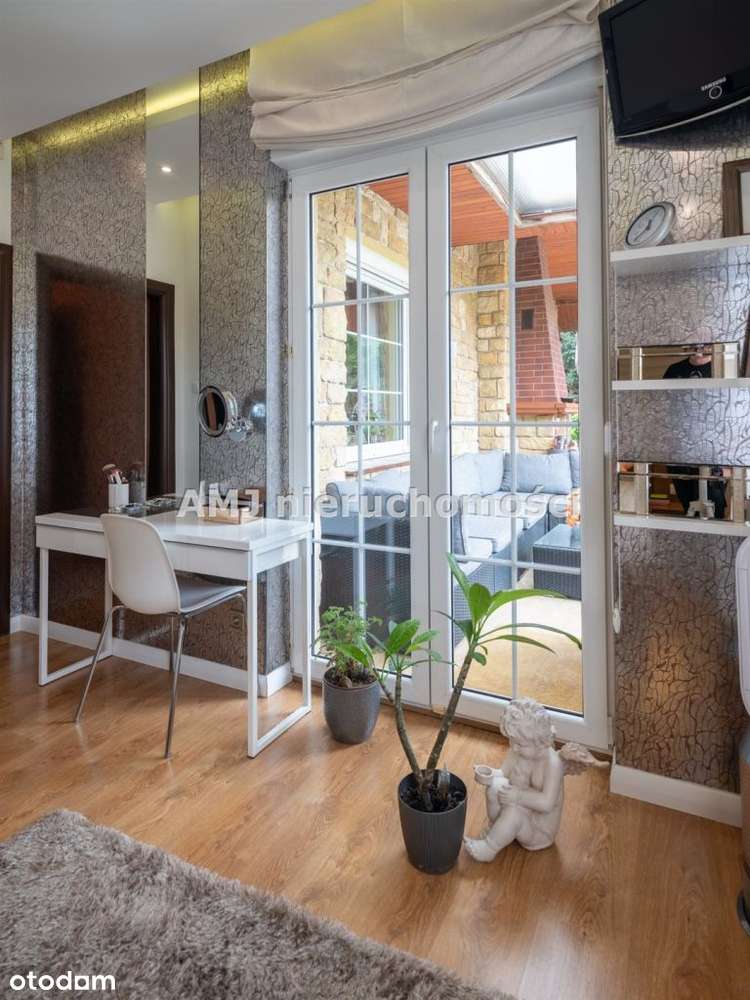 Dom marzeń w otoczeniu lasu-18