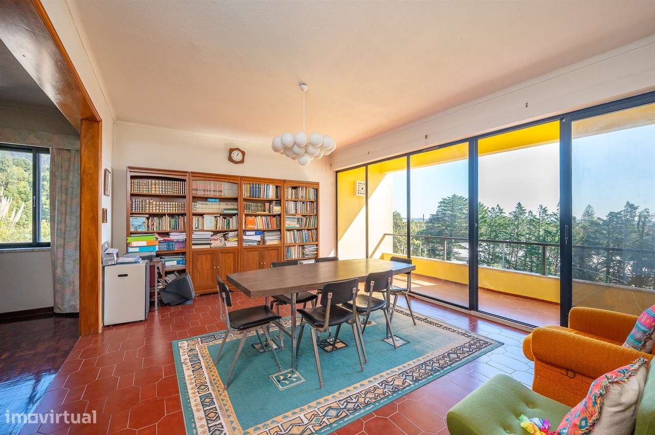 Moradia 10 assoalhadas com vista deslumbrante de Mar e de Serra.-17