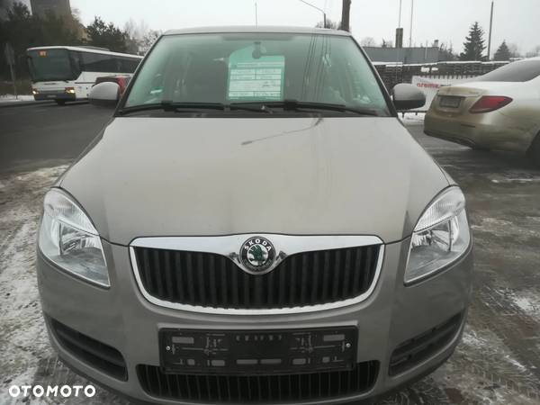 Skoda Fabia - 2