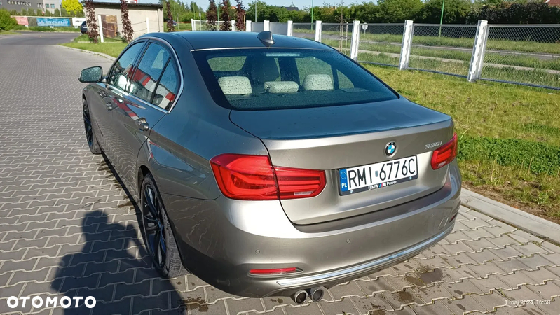 BMW Seria 3 330i Luxury Line - 8