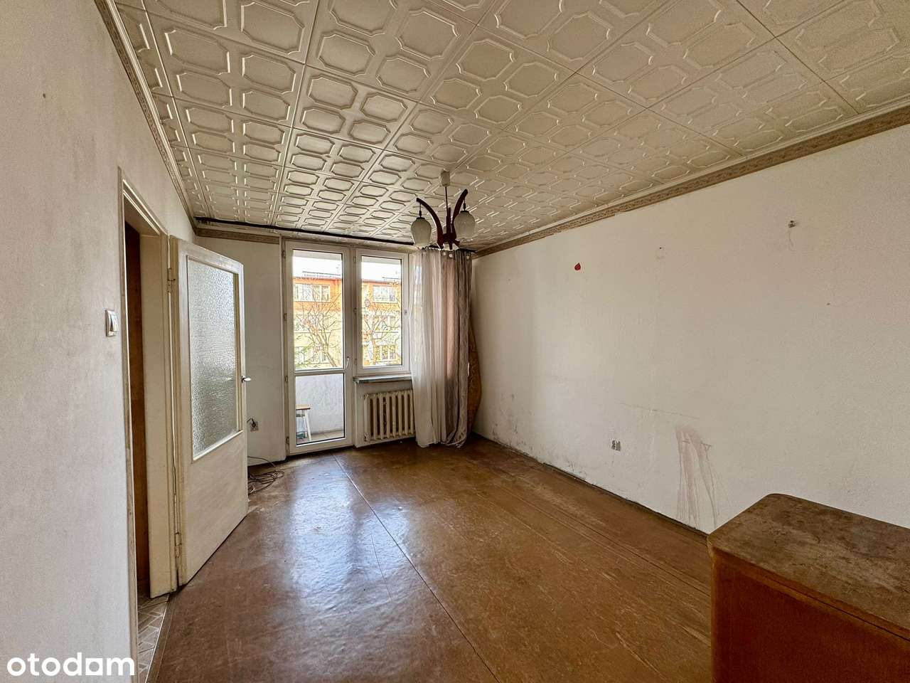 Mieszkanie 3 -pok + osobna kuchnia - do remontu, ul. Piastowska-3