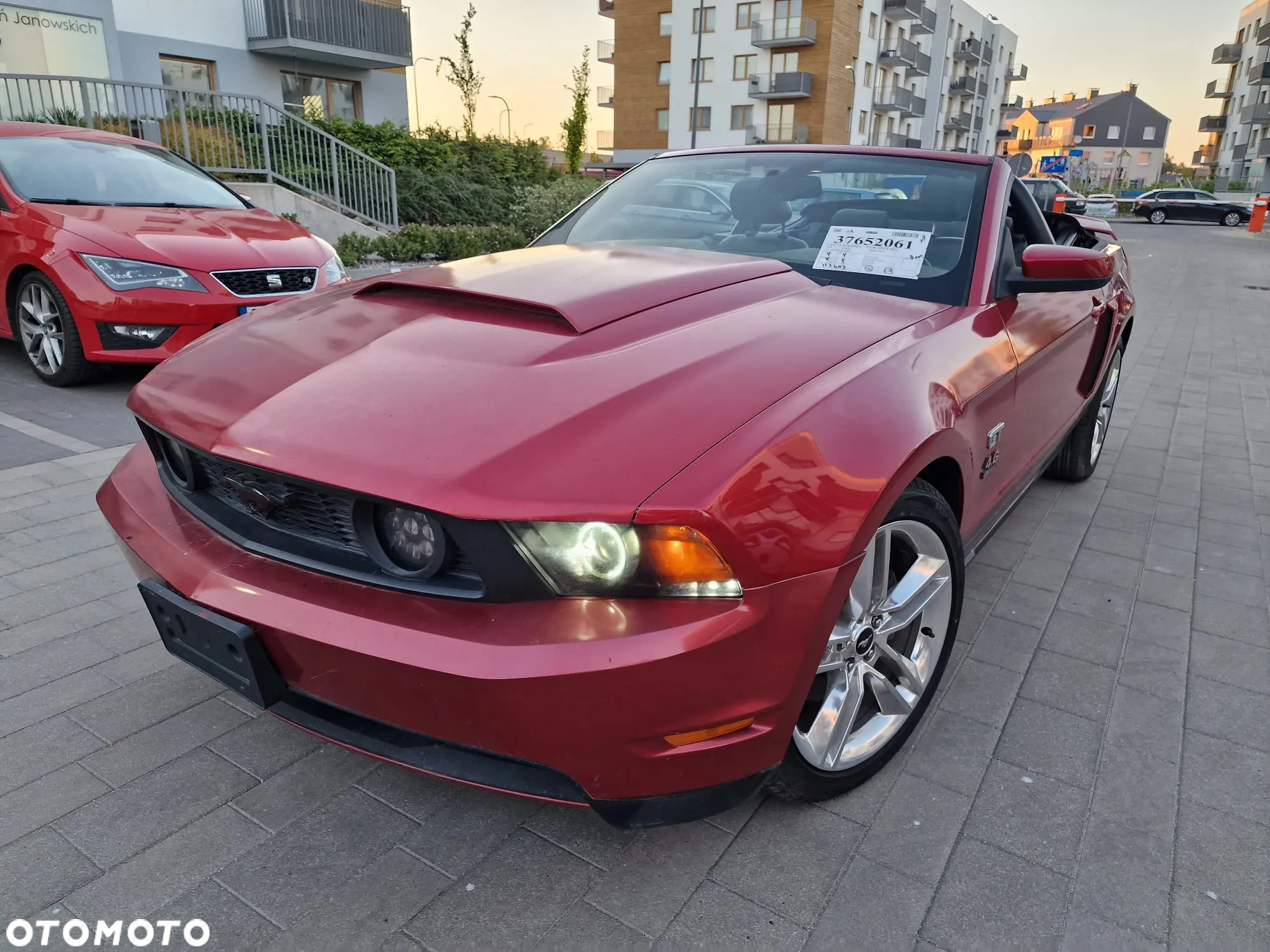 Ford Mustang 4.6 V8 GT - 2