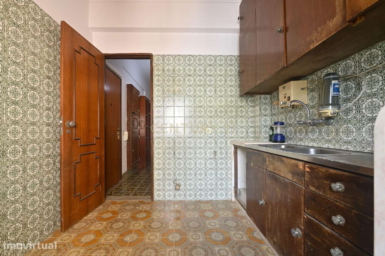Apartamento T1 para venda na zona de Alcântara-11