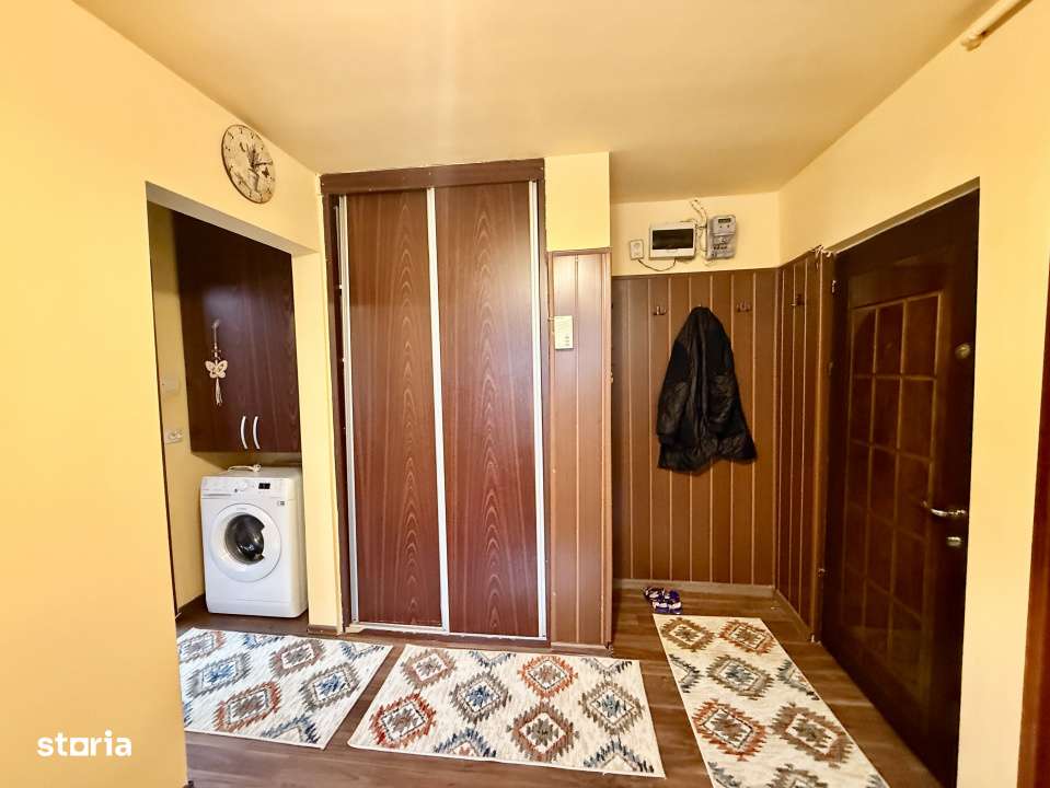 Apartament 2 camere decomandat zona Far - Imagine principală: 4/10