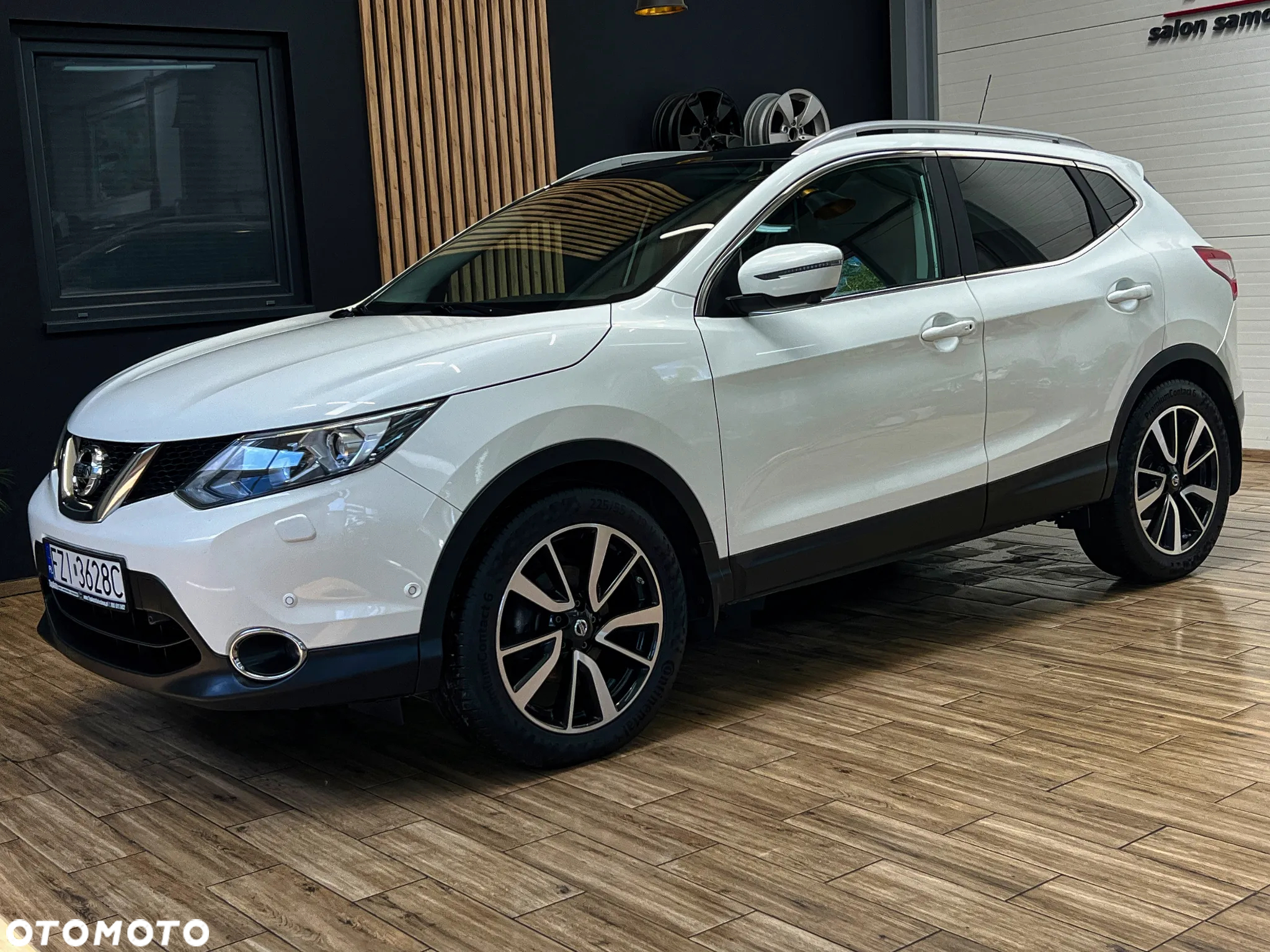 Nissan Qashqai 1.6 DCi Tekna - 11