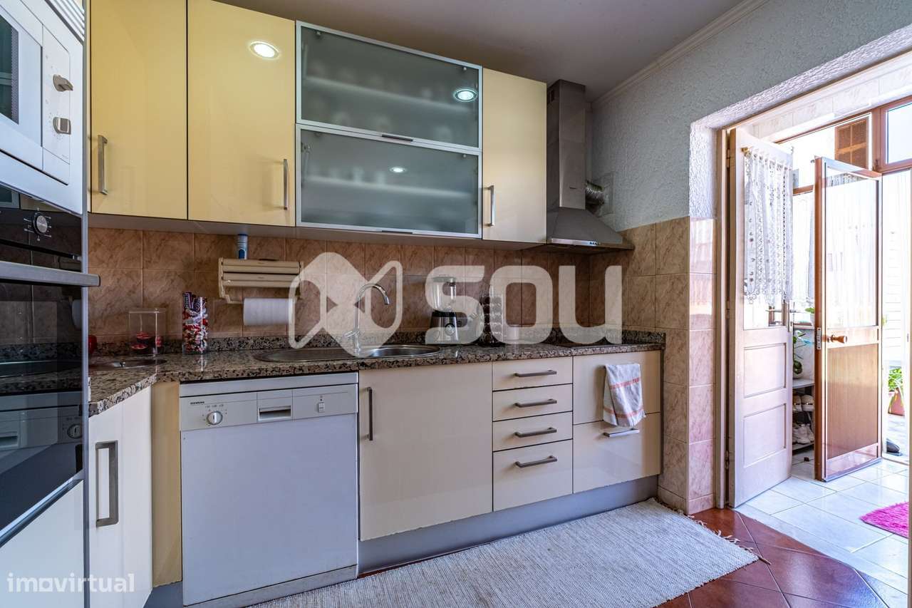 Andar Moradia T2 - Leça do Balio - Grande imagem: 4/22