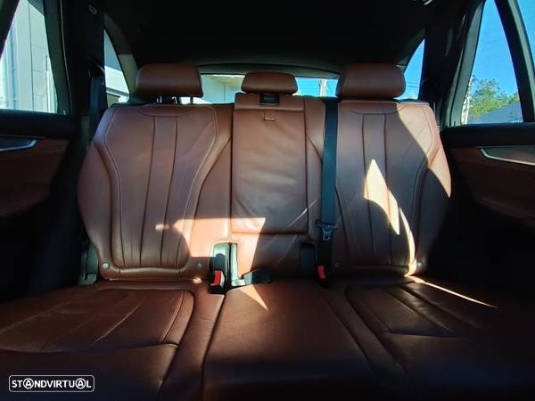 BMW X5 25 d sDrive Comfort 7L - 9
