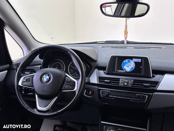 BMW Seria 2 216d - 14