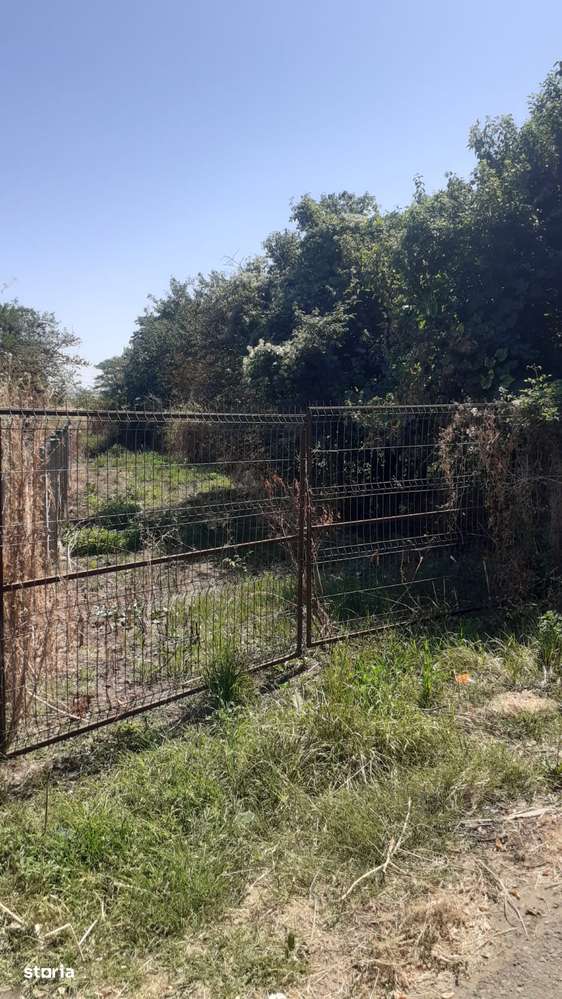 Teren, 2 500 m², -0